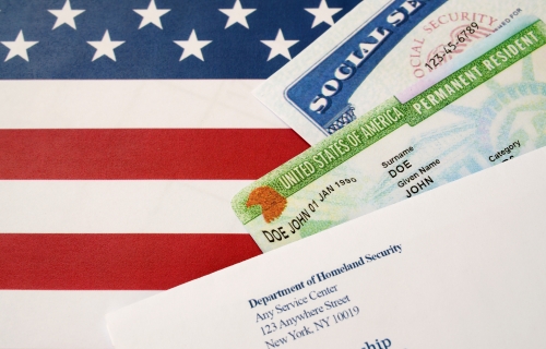 Servicios de Tarjeta Verde con Nanthaveth & Associates